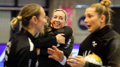 Katrine Lunde no comenzará el Mundial pero podría incorporarse más adelante